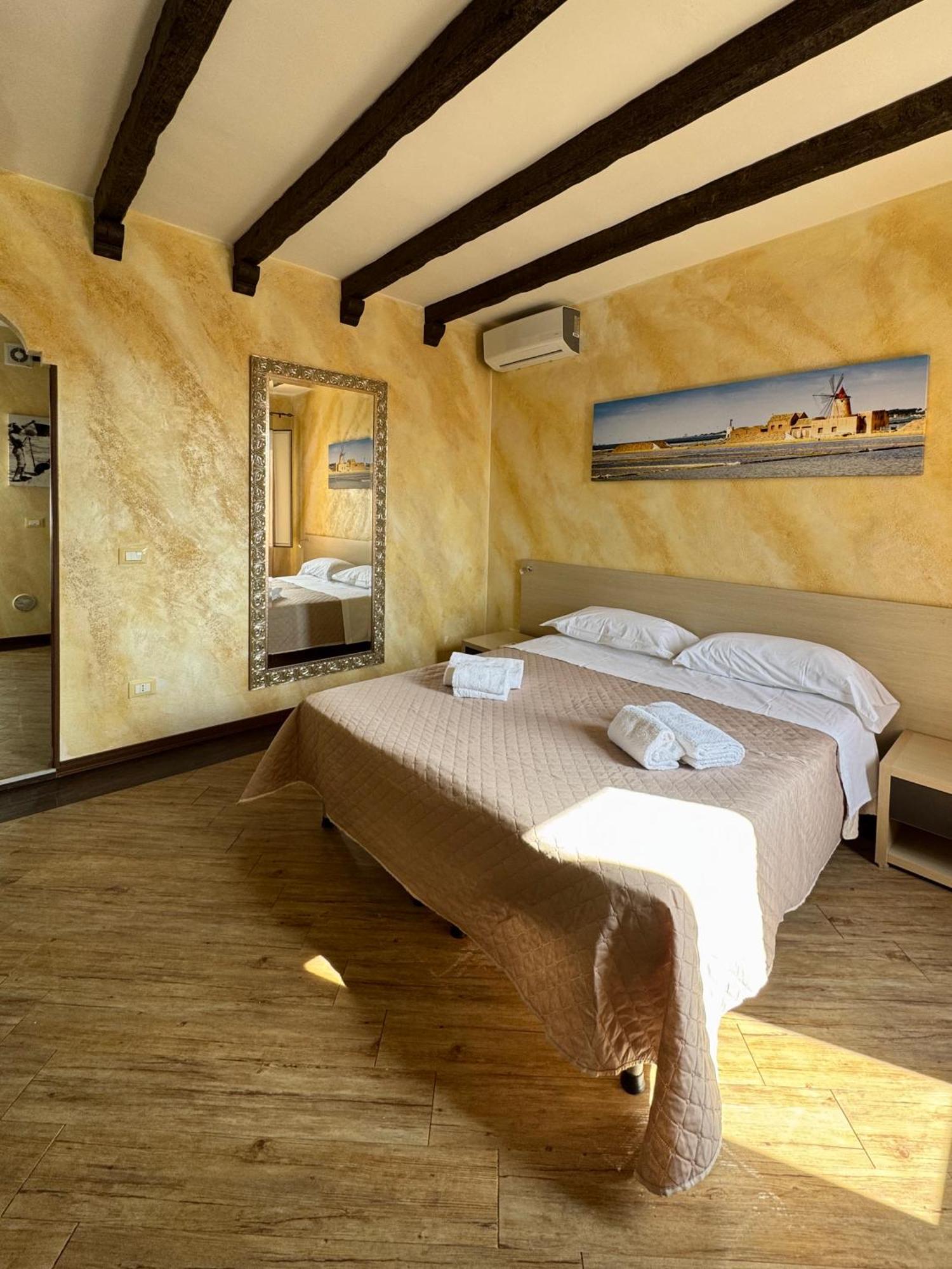 Summer Wind Apartments Trapani Exterior foto